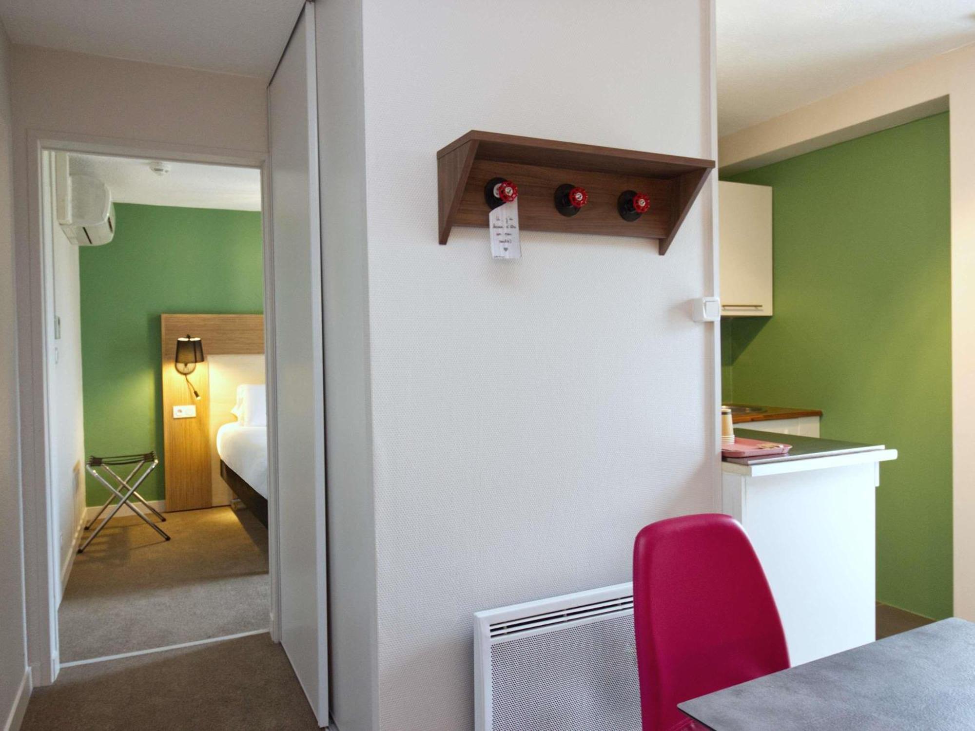 Greet Dijon Sud Hotel 3*